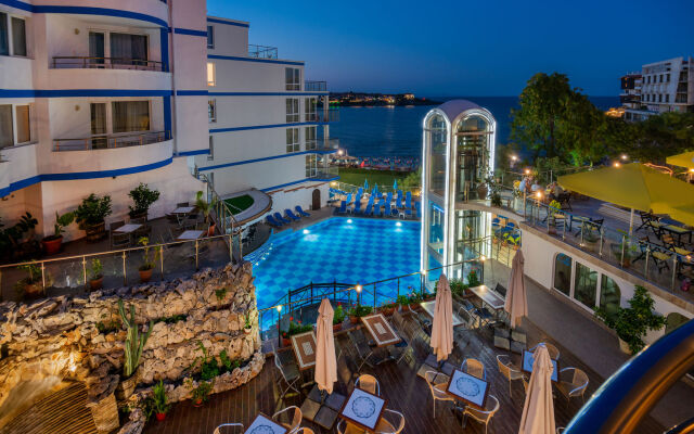 Villa List Hotel