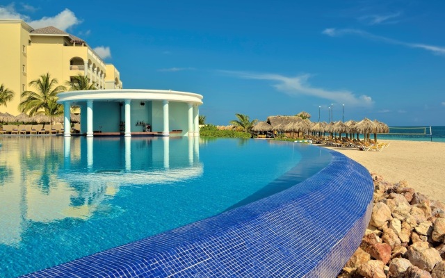 Iberostar Selection Rose Hall Suites