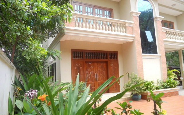 Mayfair Angkor Villa