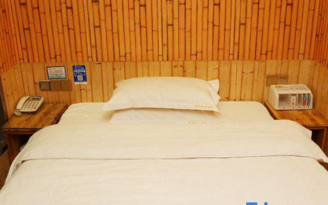 Haoai Boutique Hotel (Shanghai Xidu Subway Station)