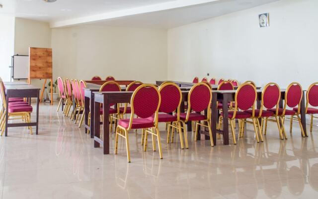 Springs International Hotel