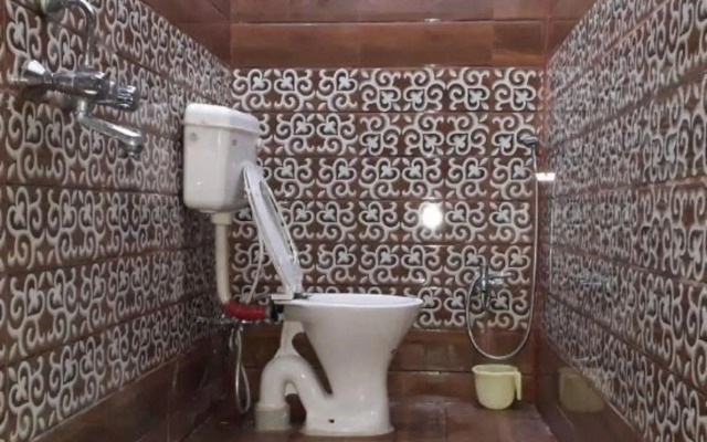 Hotel Amit Lodge