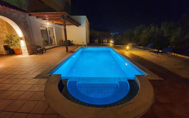 Argo Villa Kalives
