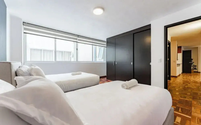 Parques Condesa Apartments by VH