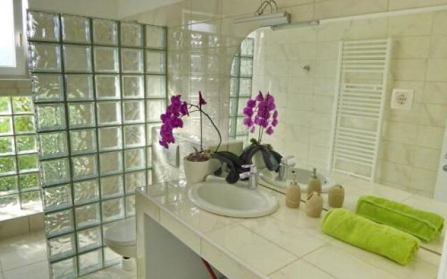 Apartments Curicta 1