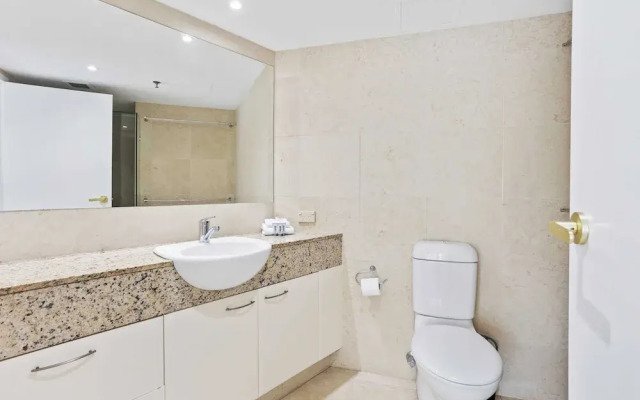Tranquil 2 Bedroom on Burleigh Headland