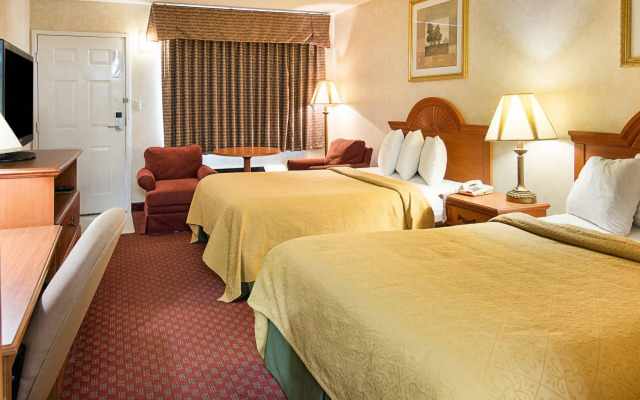 Quality Inn Petersburg Fort Lee Area