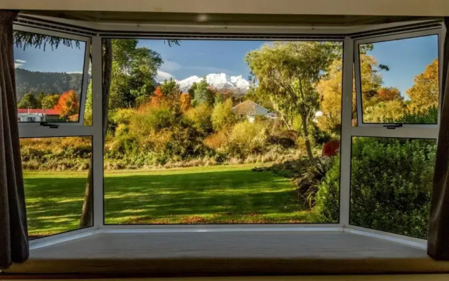 Kune Crib - Ohakune Holiday Home near Turoa