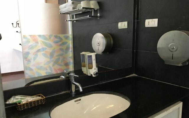 Hanoi Light Hostel