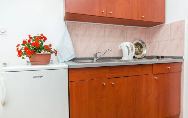 Apartments and Rooms Stjepan