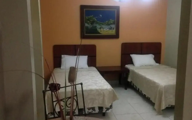 Tropical Inn