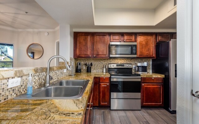 Villa Viva 2 Bedroom Condo by RedAwning