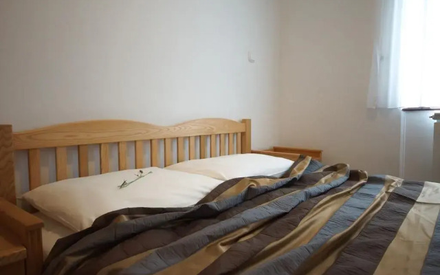 Apartments and Rooms Degra