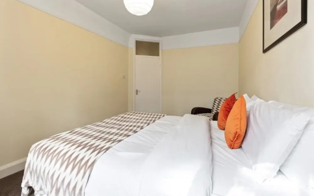 Modern 2bed Apt in St Pancras, 5mins to Station
