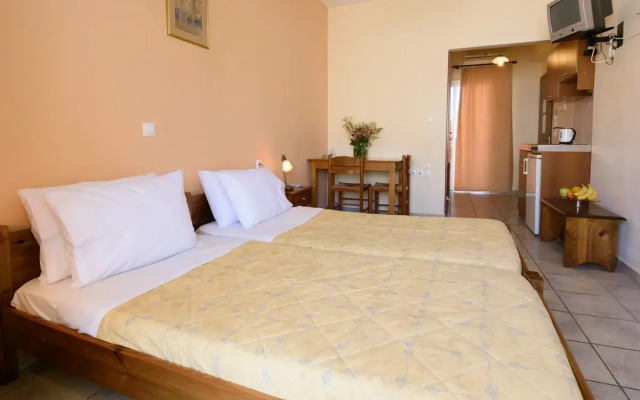 Argyro Apartments and Studios