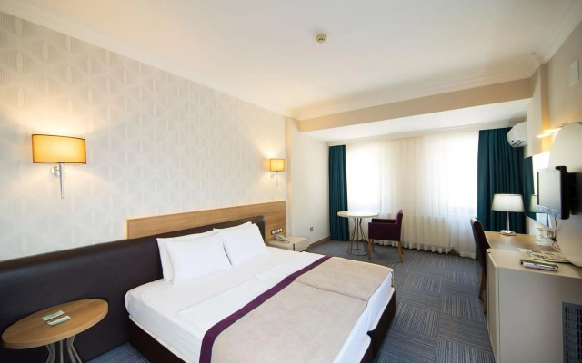 Spilos Hotel