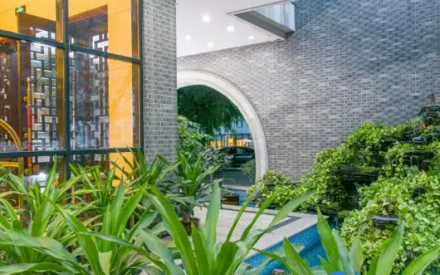 Tianyang International Hotel