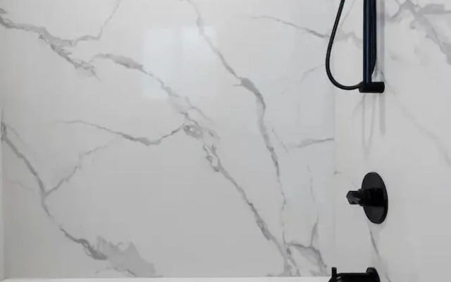 Modern Trendy Spacious Homes SSFDowntown