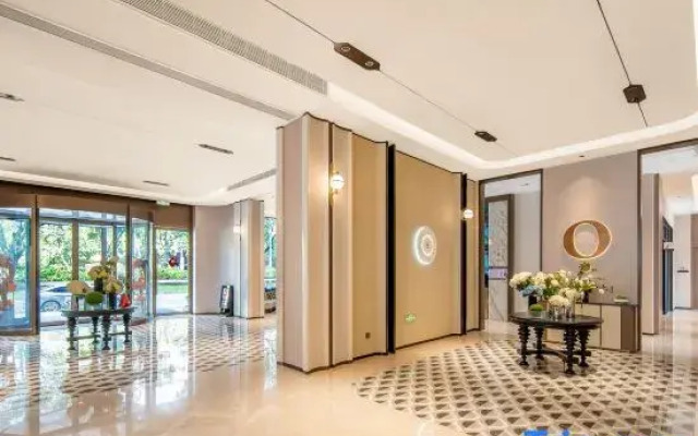 Rililanou International Hotel