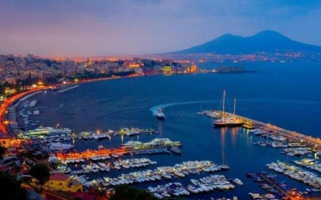 Vesuvius Suite - Elegante appartamento in centro