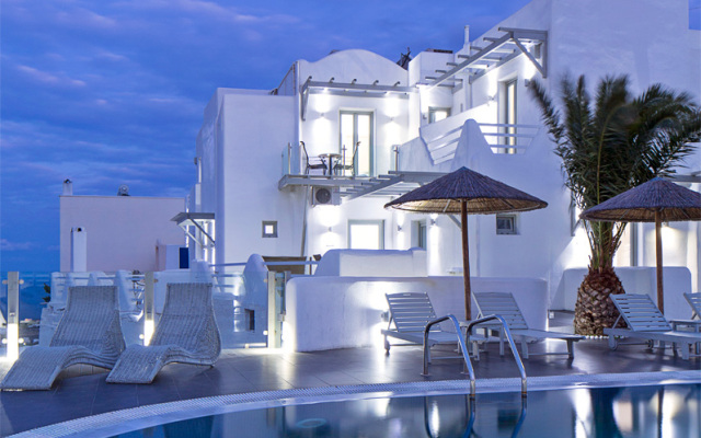 Luxury Bon Hotel