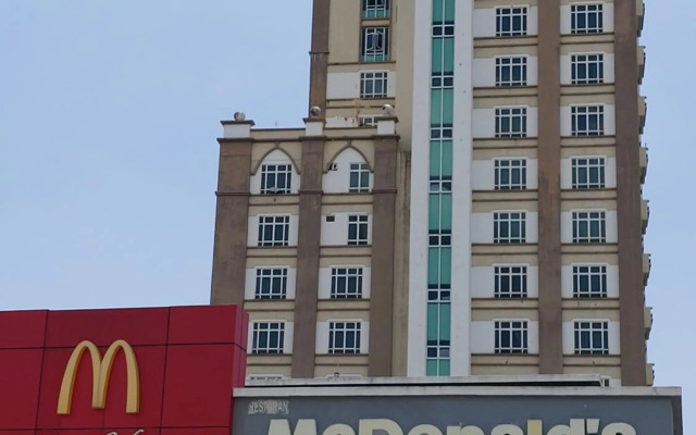 The Viana Apartment IV