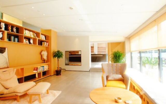 Chenfeng Yipin Hotel