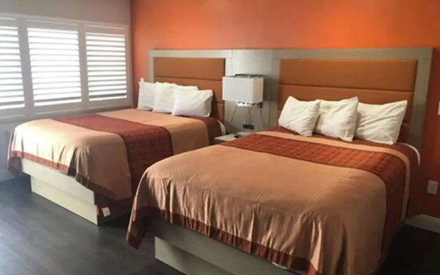 Presidio Parkway Inn