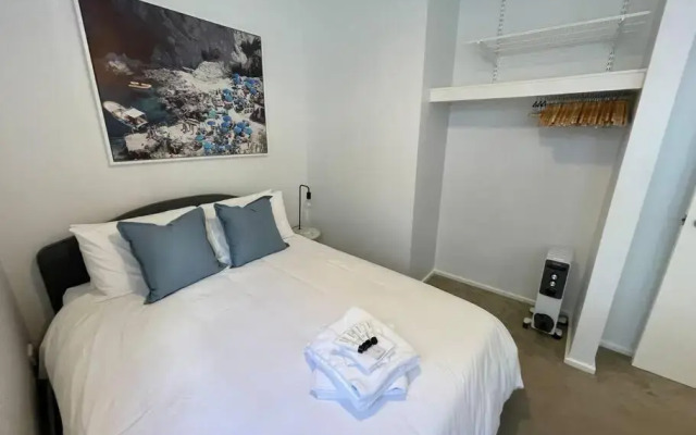 Modern 2 Bedroom Warehouse Conversion