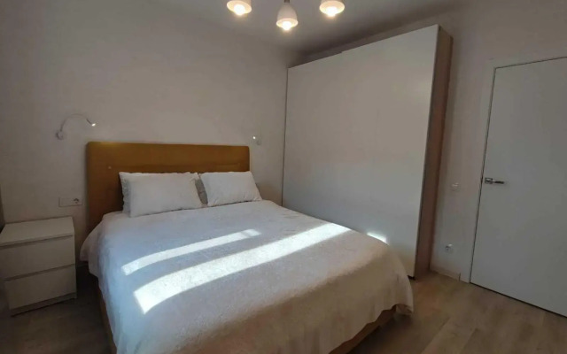 Апартаменты на улице Жукова 17