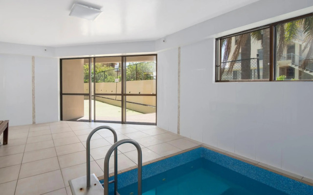 Burleigh Esplanade Apartments