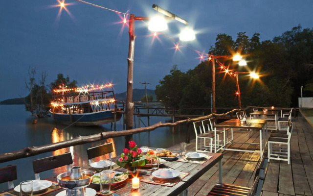 The Villa Laemhin Lagoon Resort