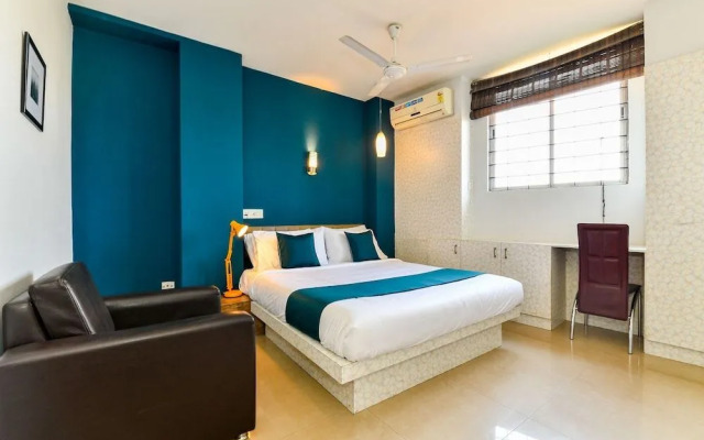 Empire Plaza By OYO Rooms