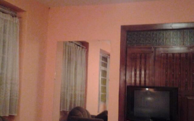 Hostal Latitud 0