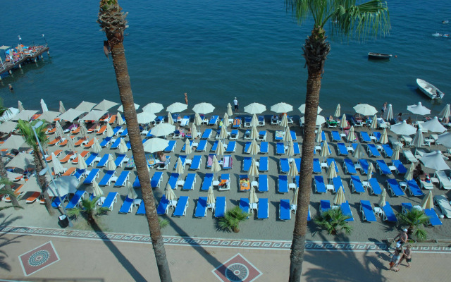 Begonville Beach Hotel - Adults Only