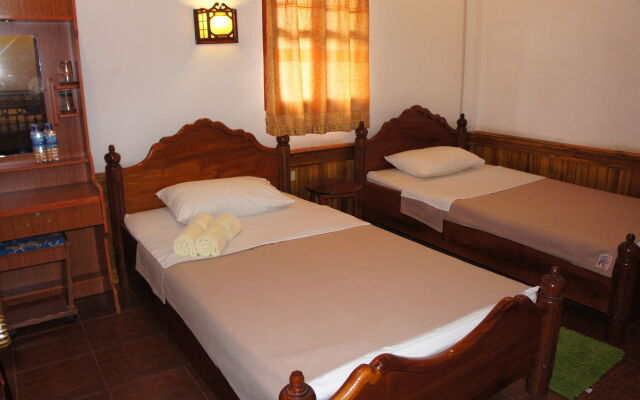 Villa Aphay Guest House