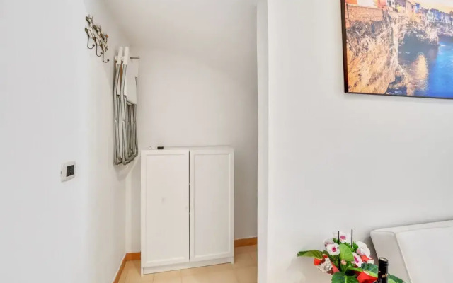 Tiny House 21 Bright Aparment