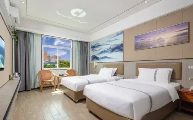 Baoting Xinghe Boutique Hotel