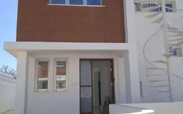 Beautiful Detached Modern Villa With Pool