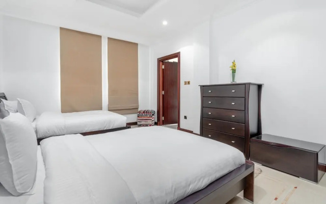 Exclusive 4BR Villa w Private Pool Beach