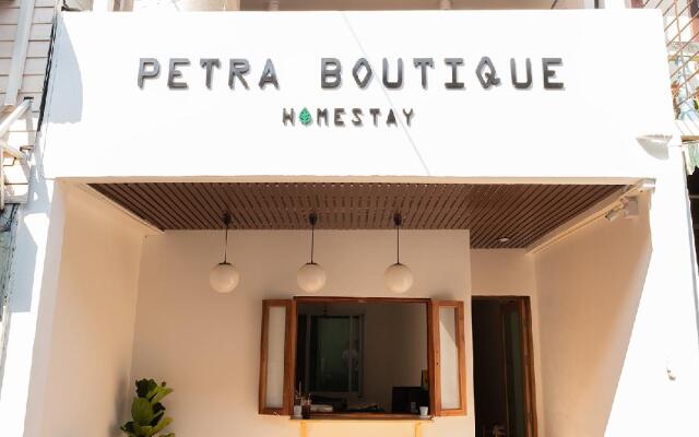 Petra Boutique Donmuang