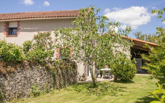 Gîte Saint-Philbert-de-Grand-Lieu, 4 pièces, 6 personnes - FR-1-306-1035