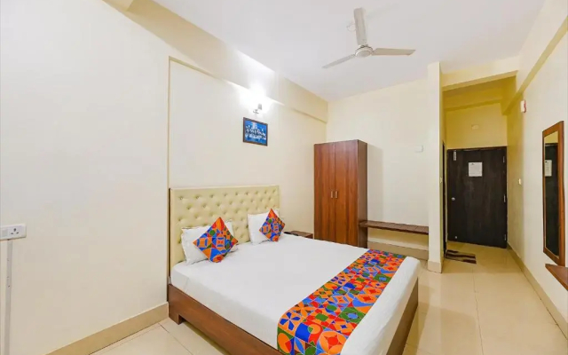 FabHotel Triple Tree