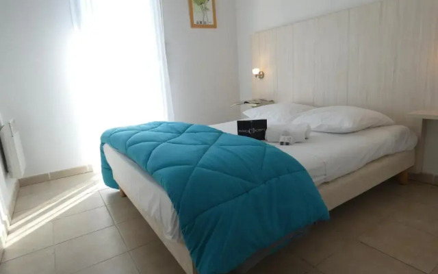 Résidence Les Pins Parasols de la Roque