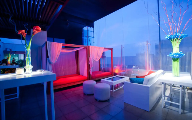 Radisson Hotel Decapolis Miraflores