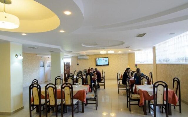 Fan Hotel-sebes