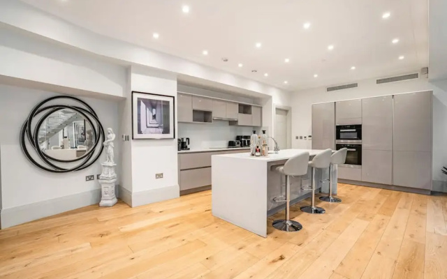 Exclusive Mayfair Home on Park Lane