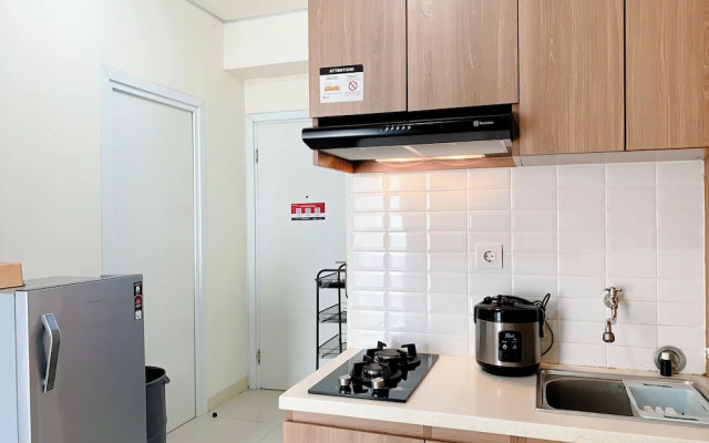Comfort Designed 2Br Green Pramuka City Apartment