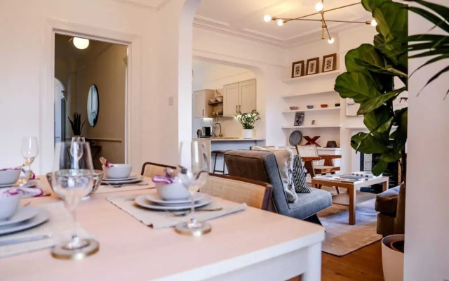 Stunning Maida Vale Apartment