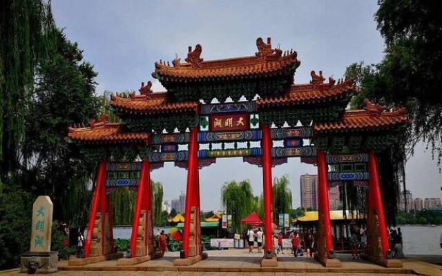 7 Days Premium·Jinan West Station